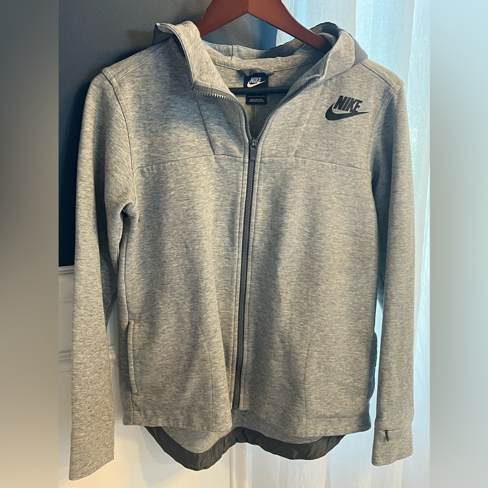 Nike Gray Zip-Up hooded Jacket size small women’s